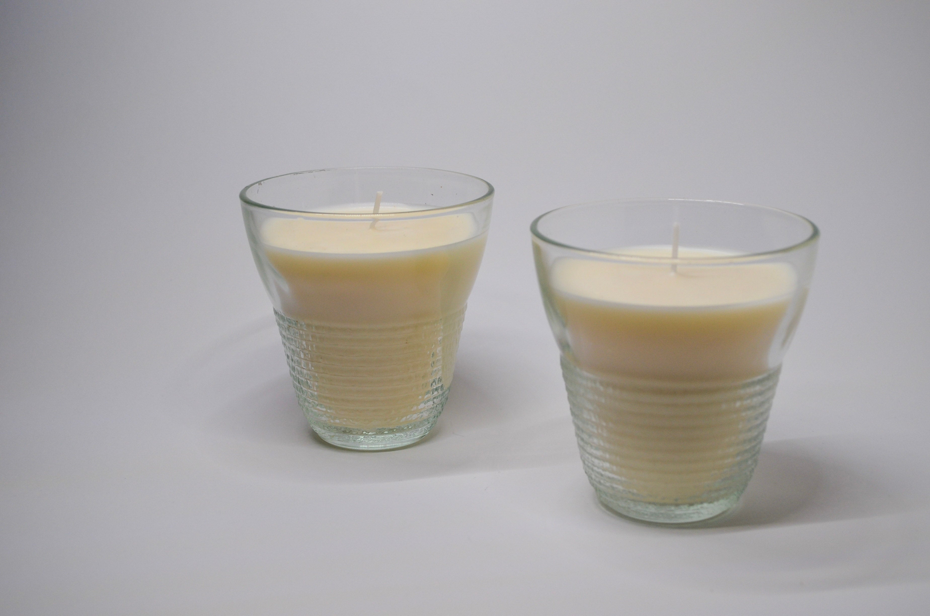 Textured Ribbed Glass Candle - Mango & Coconut Milk
