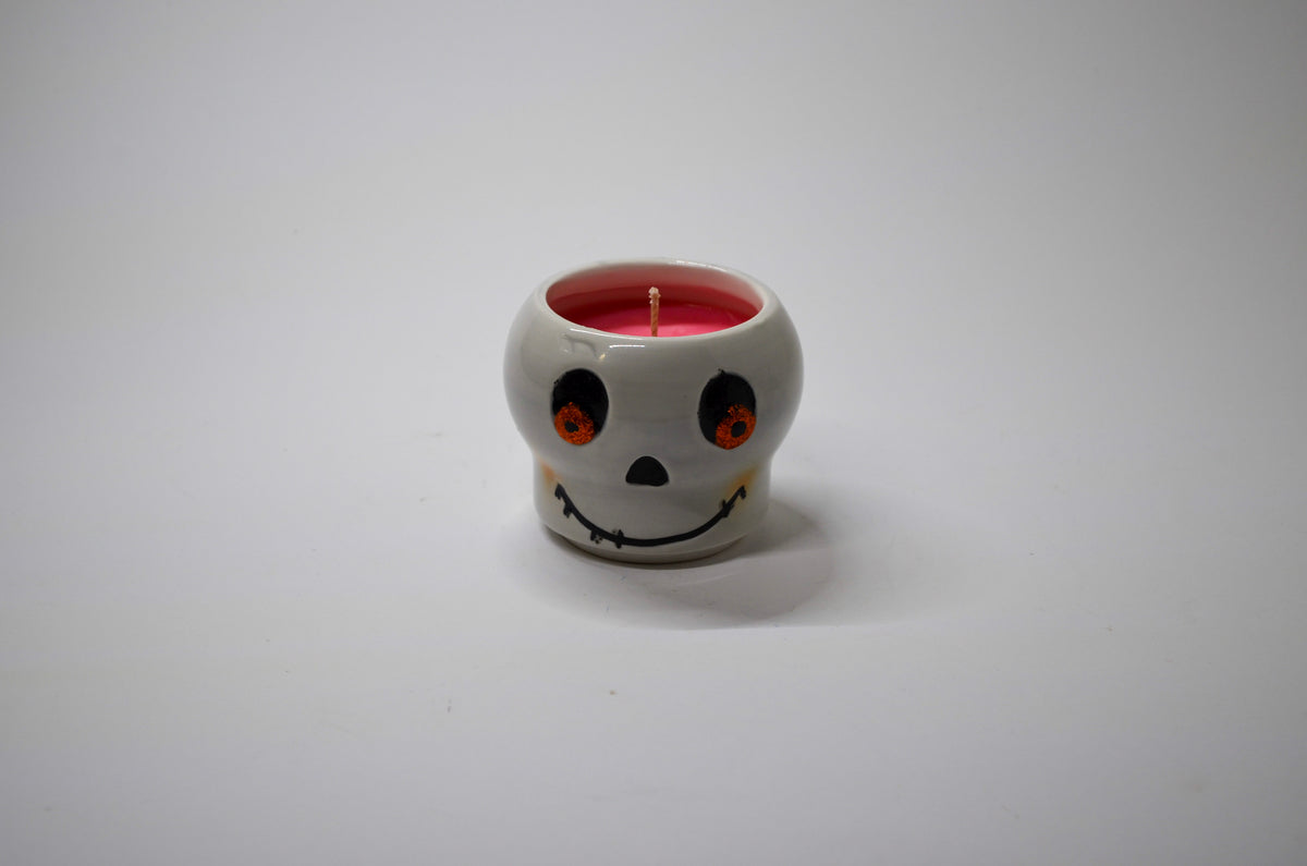 Skull Candle Holder — Macintosh Apple