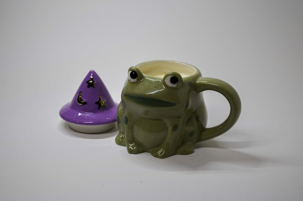 Frog Mug Candle + Wizard Hat — Butterscotch & Bourbon
