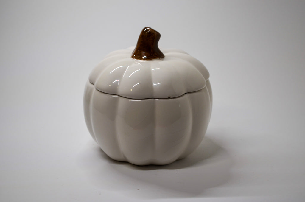 White Pumpkin Lidded Candle — Lavender Vanilla