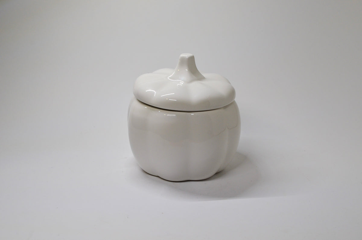 White Ceramic Pumpkin Candle (with Lid) - Pumpkin Caramel Crunch